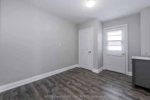 223 Laclie Street, ON L3V 4N5