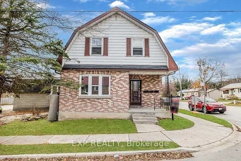 94 Eccles Street, ON L4N 1Y4