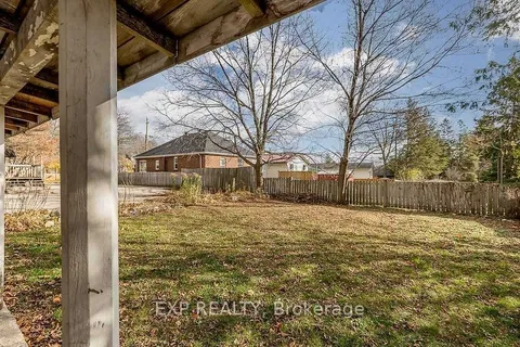 94 Eccles Street, ON L4N 1Y4