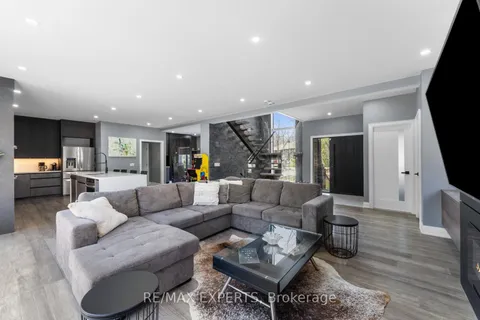 11 Joliet Crescent, ON L9M 0G3