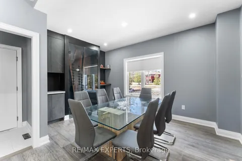 11 Joliet Crescent, ON L9M 0G3