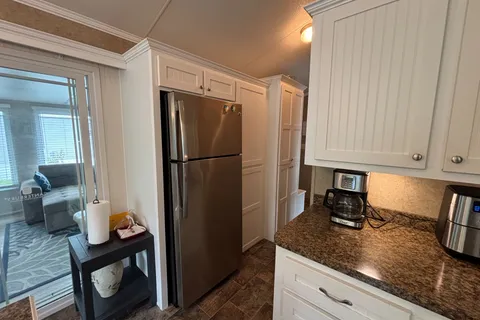 108 Madawaska Trail, ON L9Z 1X7