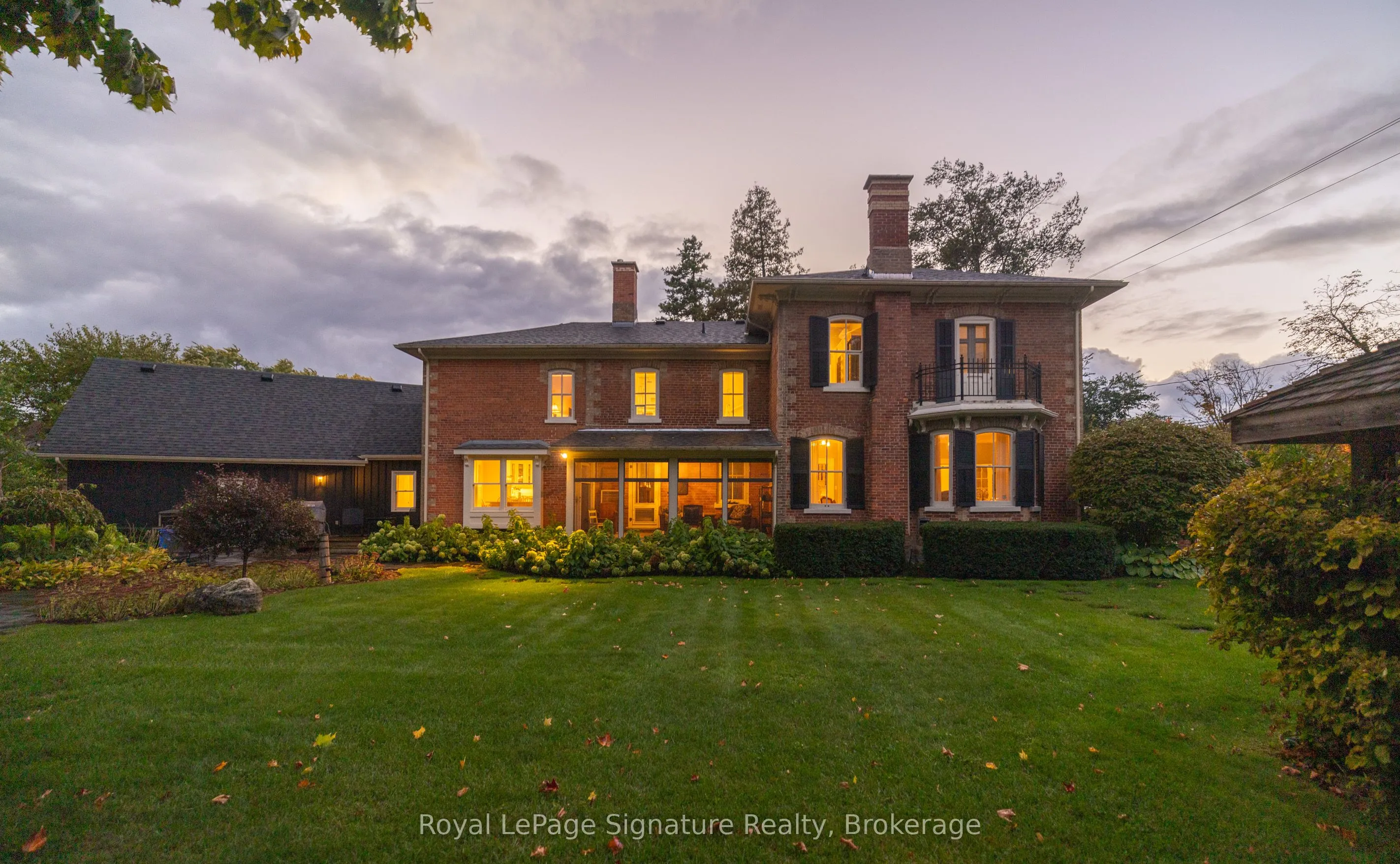 186 THIRD Street, ON L9Y 1L1