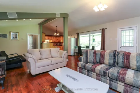 2198 Champlain Road, ON L9M 0C4