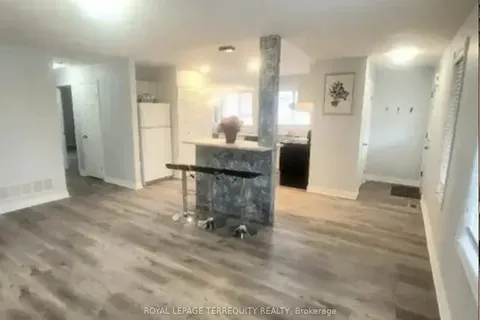 27 Watson Drive, ON L4M 6W8