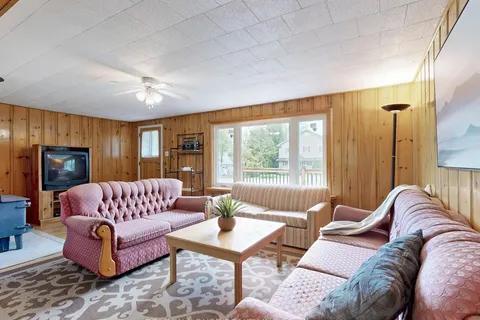 3845 Glenrest Drive, ON L0K 1B0