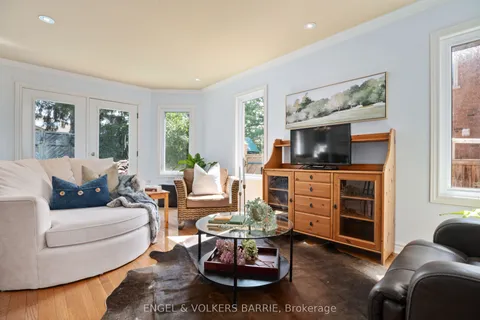 19 Grand Forest Drive, ON L4N 7E7