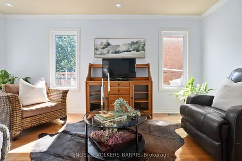 19 Grand Forest Drive, ON L4N 7E7