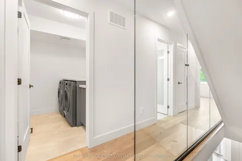 4 Alderwood Lane, ON L4N 3J2