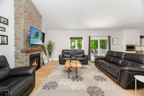 41 Tall Pines Drive, ON L9M 0H4