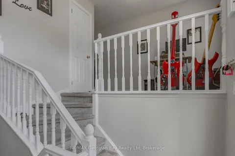 399 Irwin Street, ON L4R 2V6