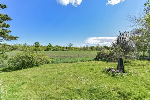 1535 15/16 Side Road, ON L0L 1T0