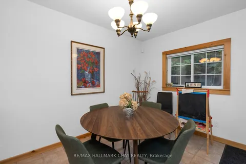 26 Eleventh Street, ON L4R 4L9