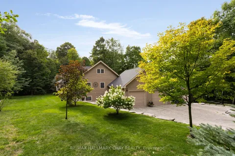 26 Eleventh Street, ON L4R 4L9