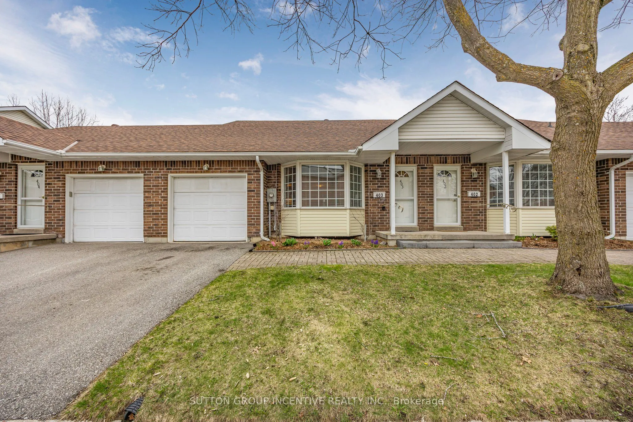 Condo Townhouse 2 bedroom 2 bathroom at 40 Museum Drive in Orillia - MLS# S12379072