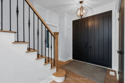 10 Roy Hickling Drive, ON L9X 0J2