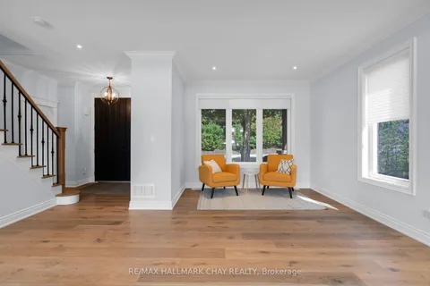 10 Roy Hickling Drive, ON L9X 0J2