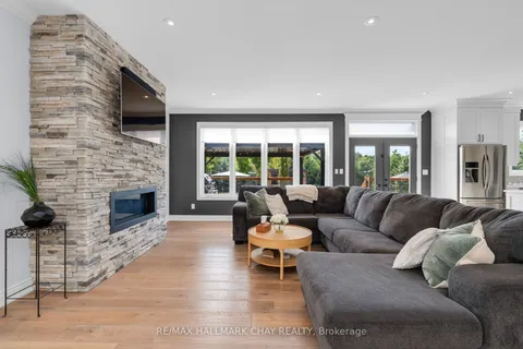 10 Roy Hickling Drive, ON L9X 0J2