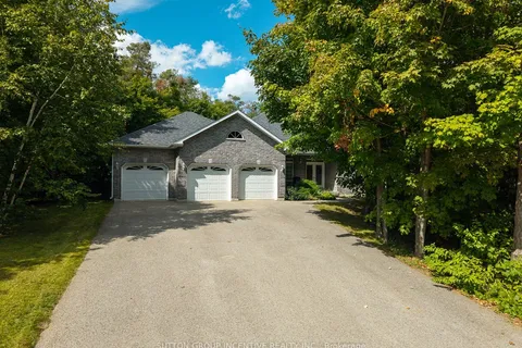 1882 Providence Lane, ON L3V 6H2