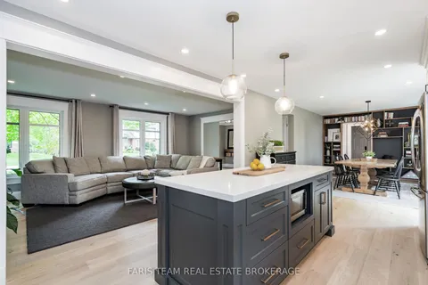 8 Malta Crescent, ON L9X 0P2