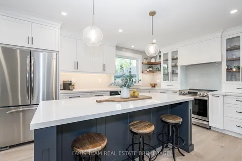 8 Malta Crescent, ON L9X 0P2