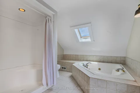 111 Penetang Street, ON L4M 1V7