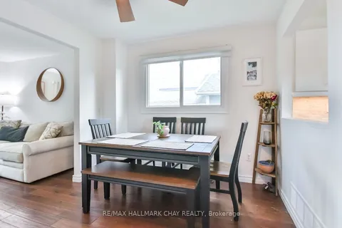 6 James Street, ON L4N 6M4