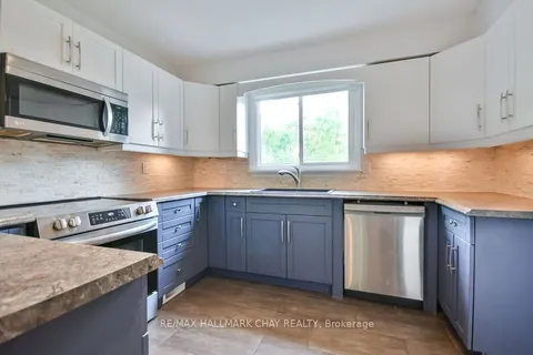 6 James Street, ON L4N 6M4