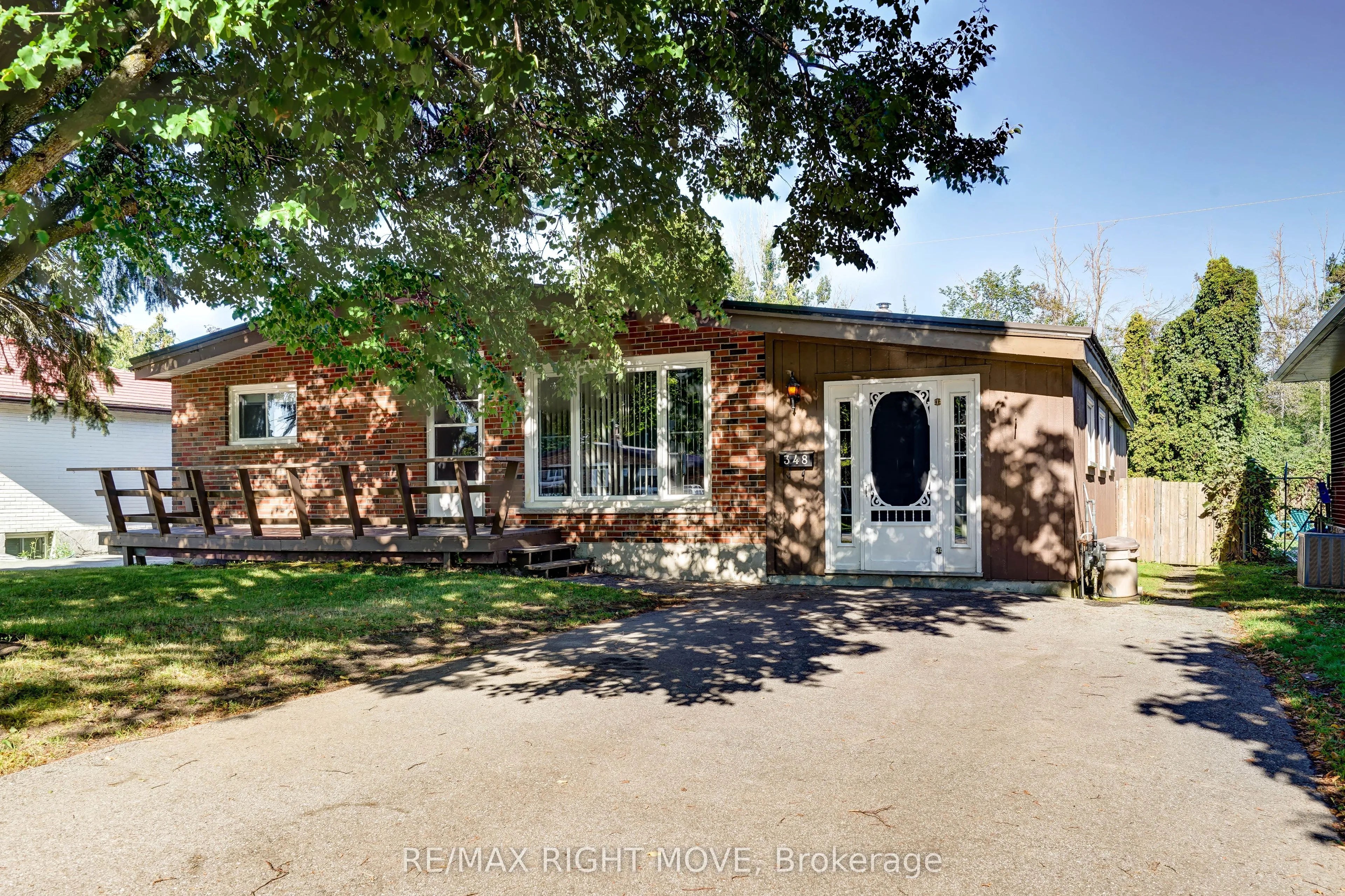 348 Collins Drive, ON L3V 1E4
