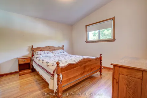 348 Collins Drive, ON L3V 1E4