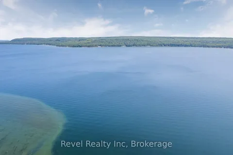 517 Silverbirch Drive, ON L9M 0M5