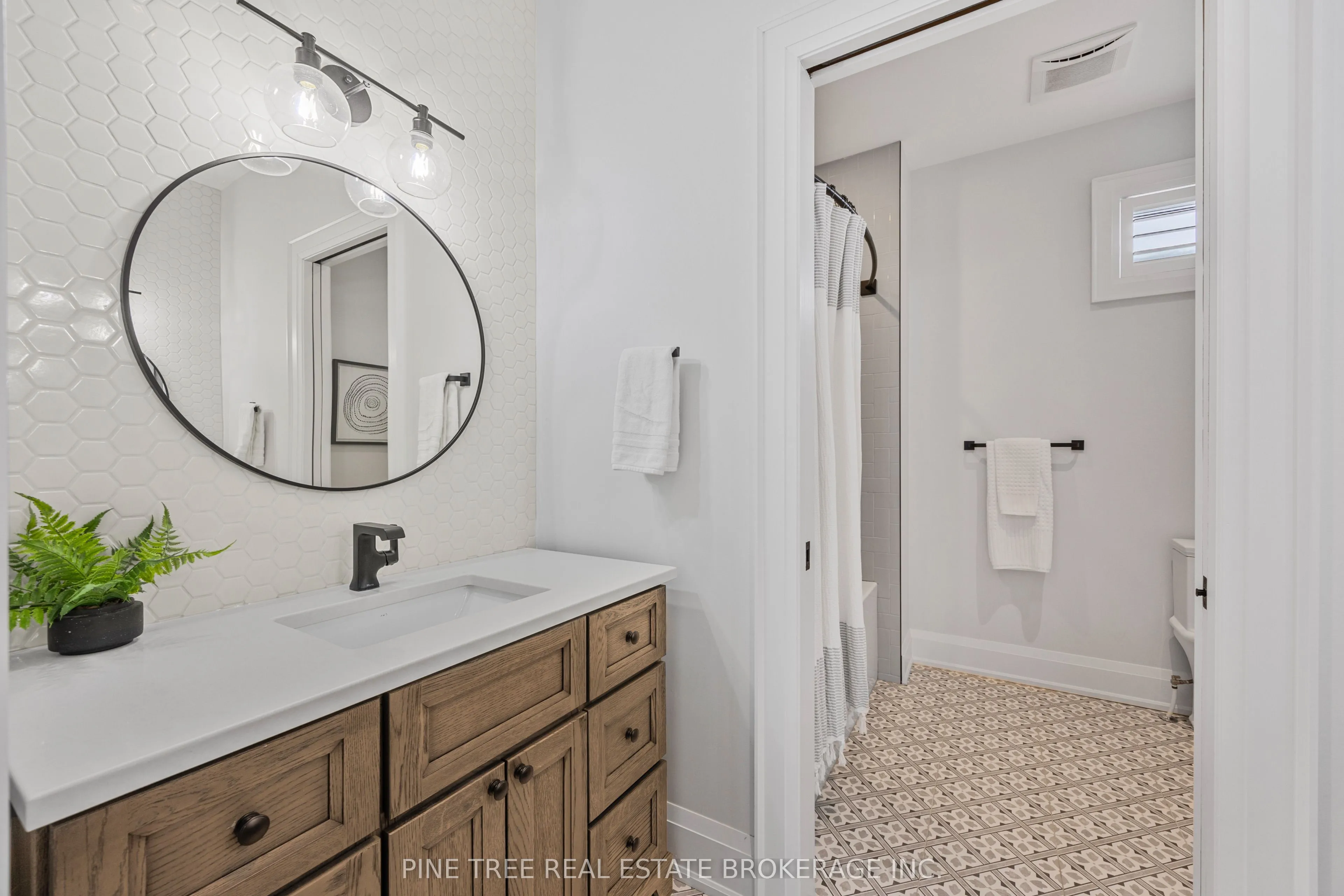 6 Colborne Street, ON L0L 2E0