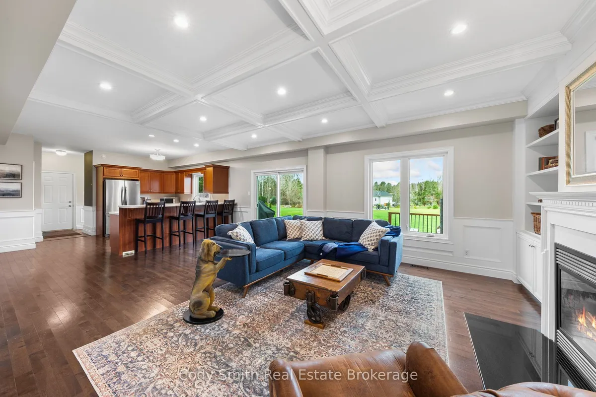 3 BRECHIN Crescent, ON L0K 1N0