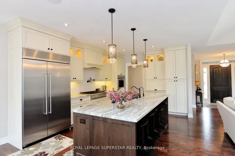 9 Black Creek Trail, ON L9X 0J2