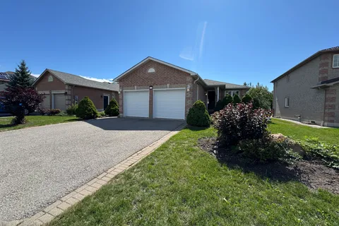 13 Commonwealth Road, ON L4M 7J6