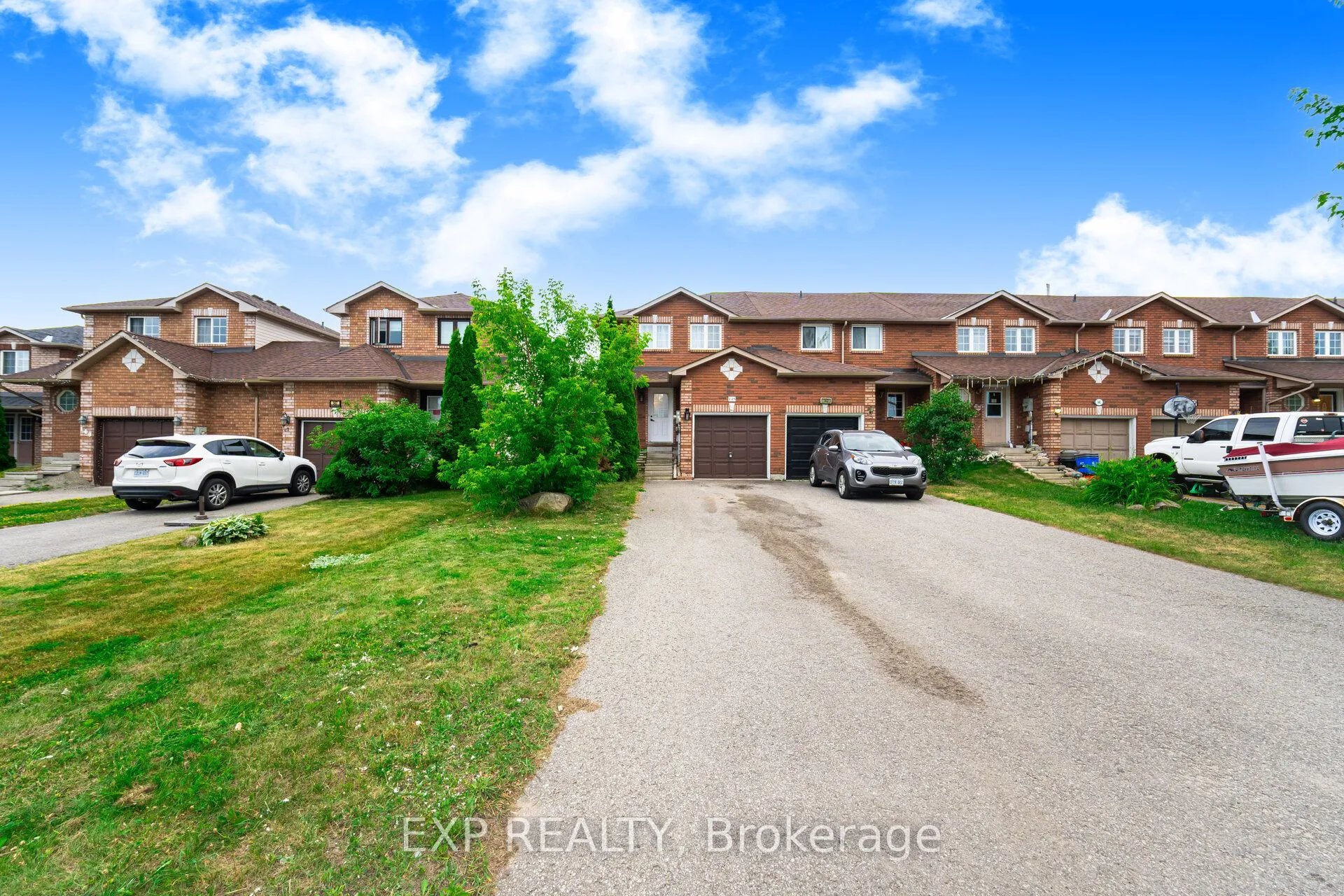 145 Courtney Crescent, ON L4N 5T2