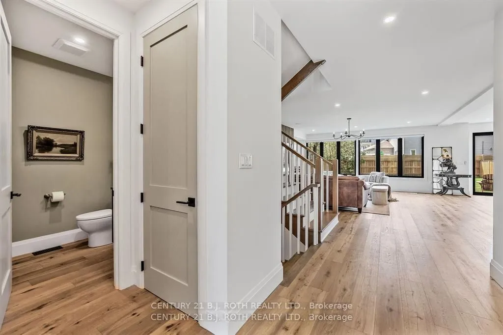 46 Tyndale Road, ON L4N 7T1