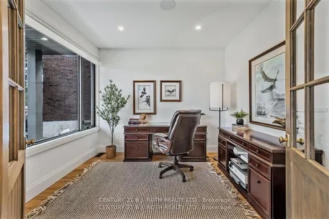 46 Tyndale Road, ON L4N 7T1