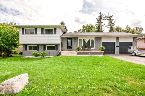 605 Big Bay Point Road, ON L4N 3Z9