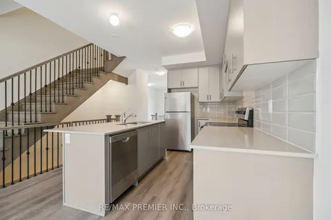 38 Cherry Hill Lane, ON L4N 6K7