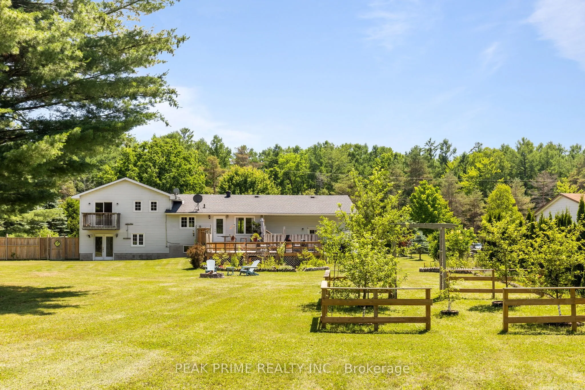 5502 SUNNIDALE TOSORONTIO TOWNLINE N/A, ON L0M 1N0