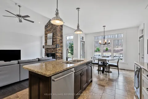 25 Heron Boulevard, ON L0L 1Y3