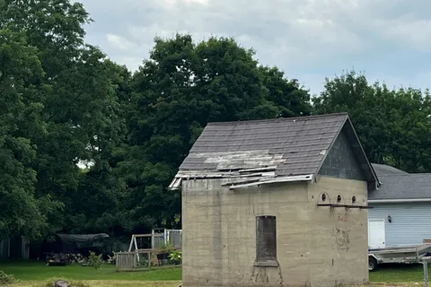 320 Albert Street, ON L0K 1A0