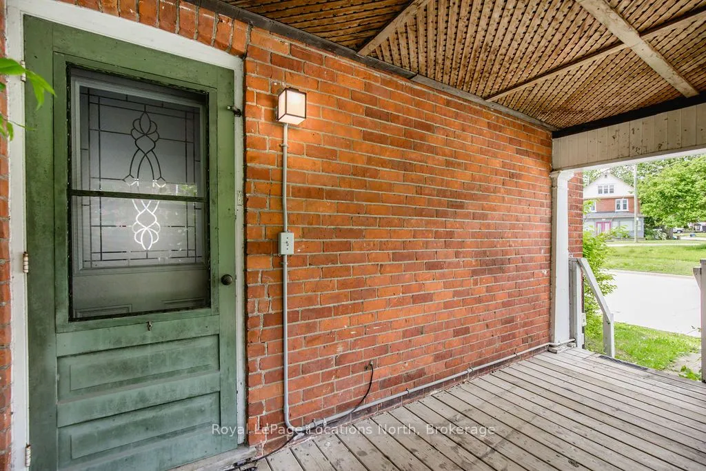 37 Ross Street, ON L4N 1G1