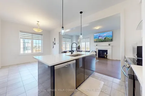 32 McBride Trail, ON L9J 0Y6