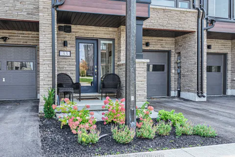 33 Wyn Wood Lane, ON L3V 8P7