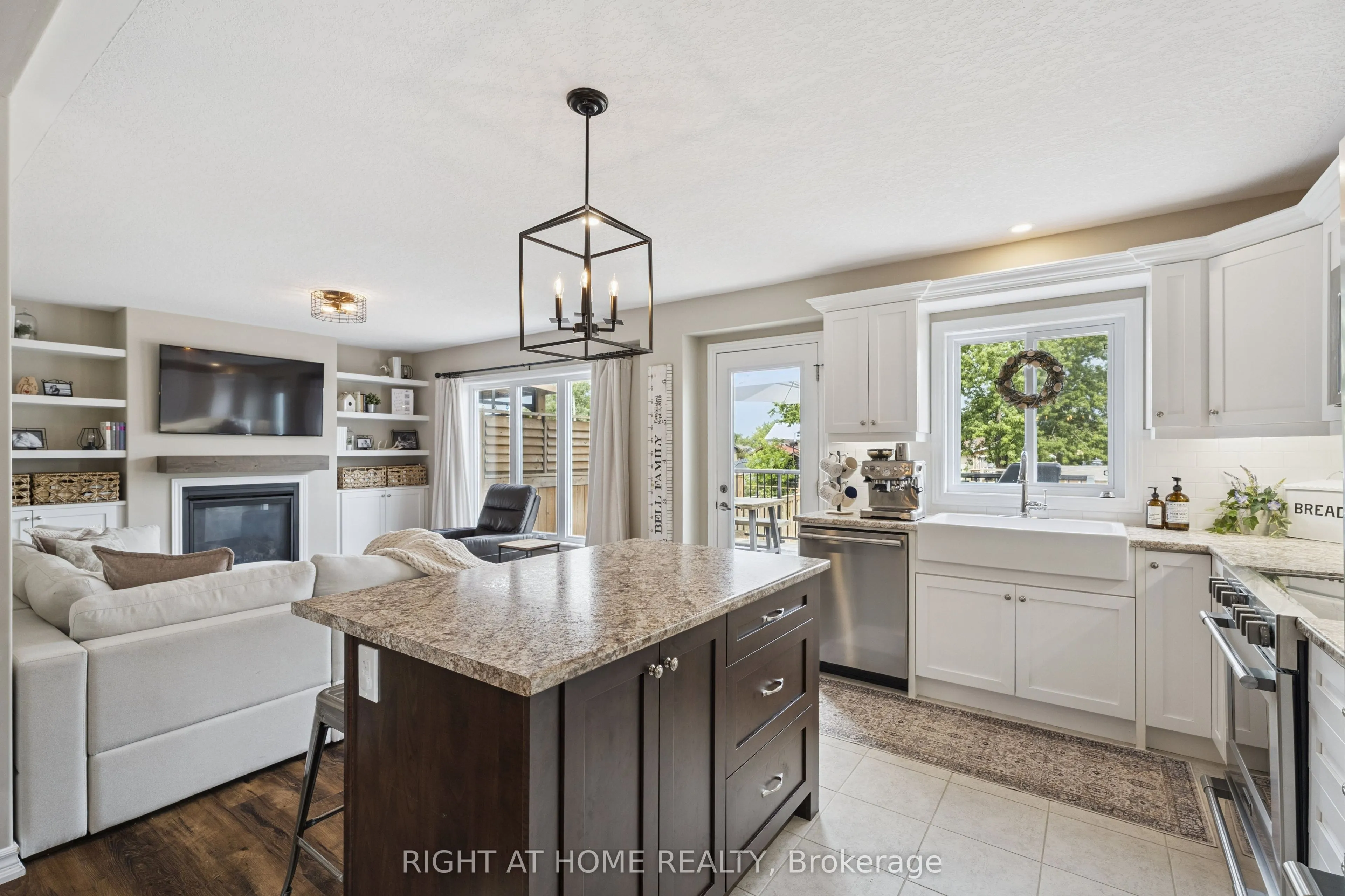 257 Quebec Street, ON L0M 1S0