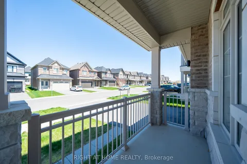 42 CopperHill HTS Drive, ON L9J 0C3