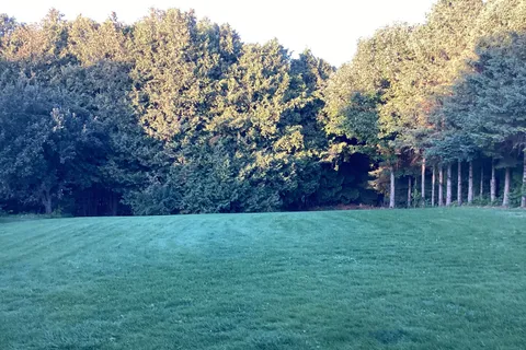 11 Club Court, ON L9Z 1J8