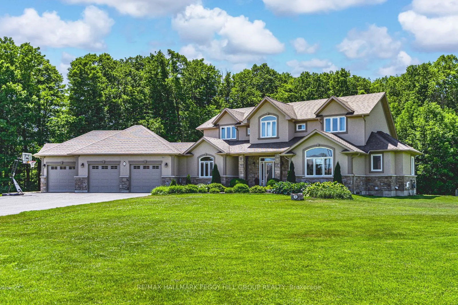 2 Sumach Court, ON L9Z 0A8